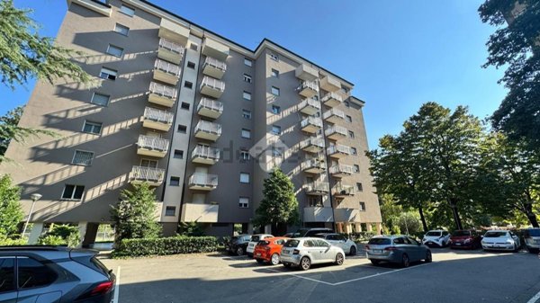 appartamento in vendita a Milano in zona Bicocca