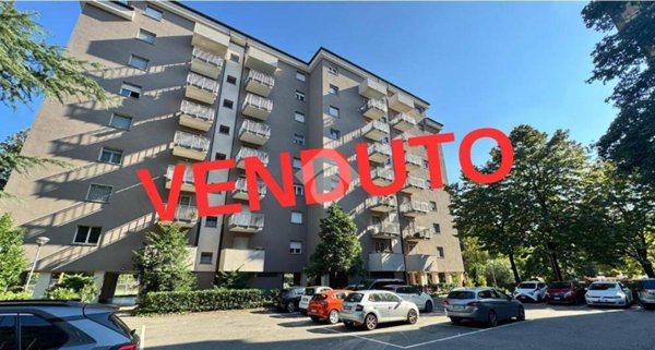 appartamento in vendita a Milano in zona Niguarda