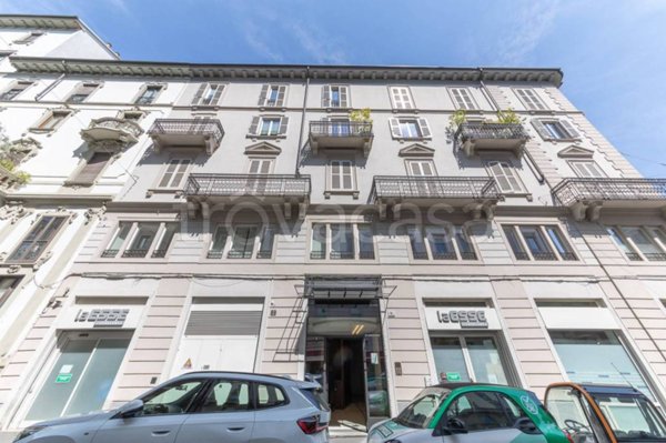 appartamento in vendita a Milano in zona Cadorna