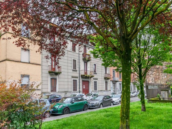 appartamento in vendita a Milano in zona Dergano