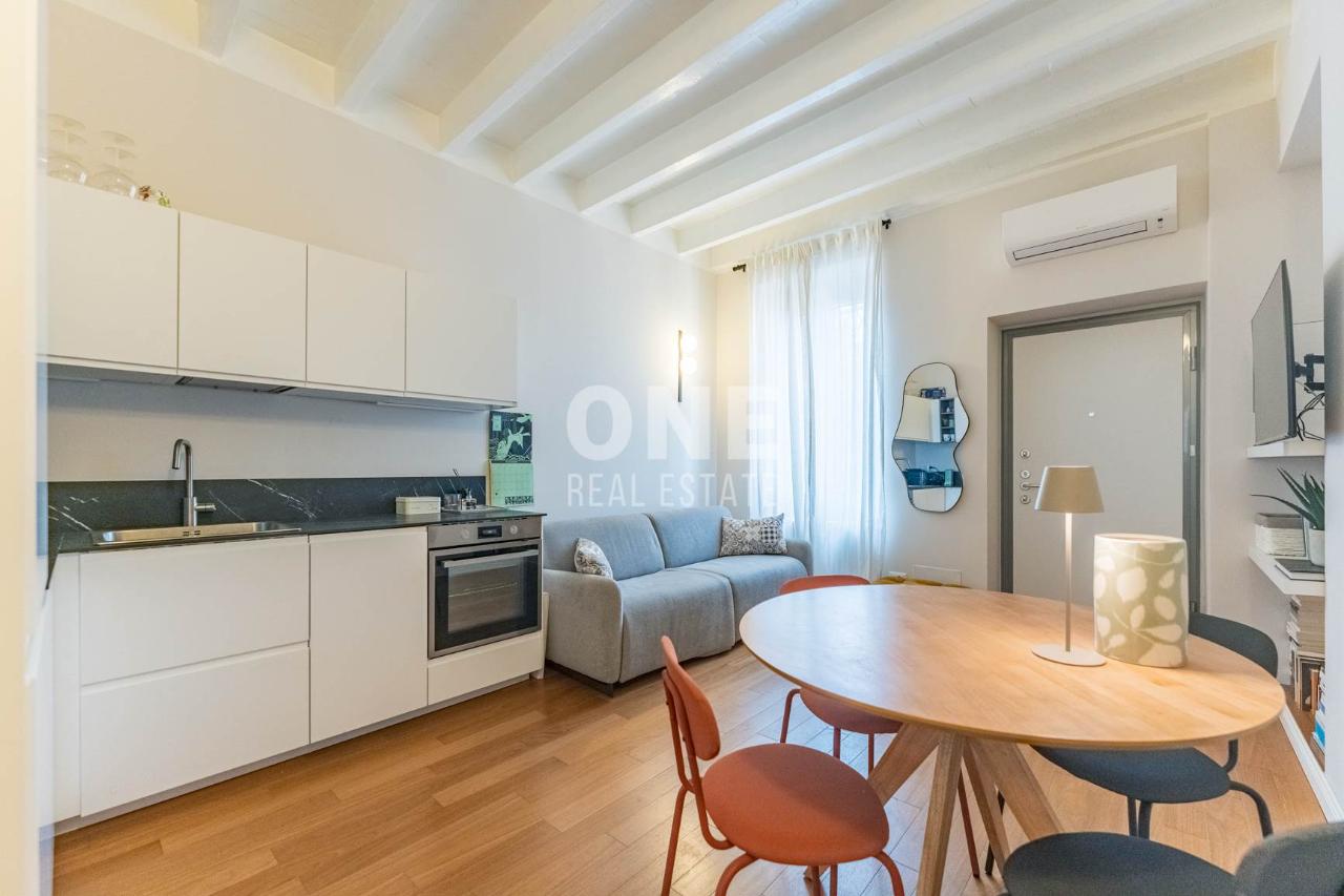 appartamento in vendita a Milano in zona Loreto