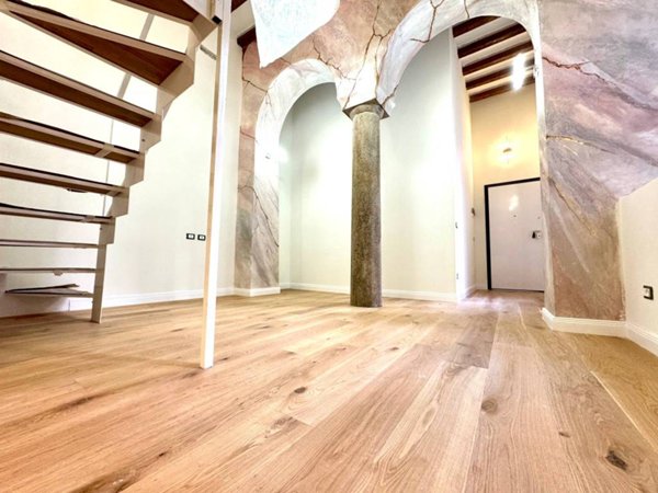 appartamento in vendita a Milano in zona Bocconi