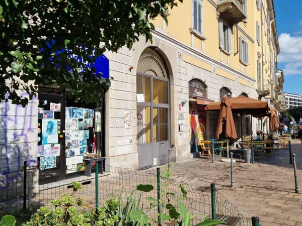 casa indipendente in vendita a Milano in zona Porta Venezia