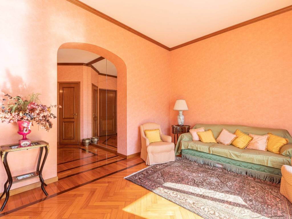 appartamento in vendita a Milano in zona Centro Direzionale