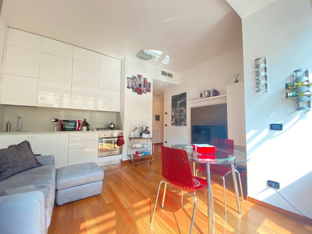 appartamento in vendita a Milano in zona Città Studi