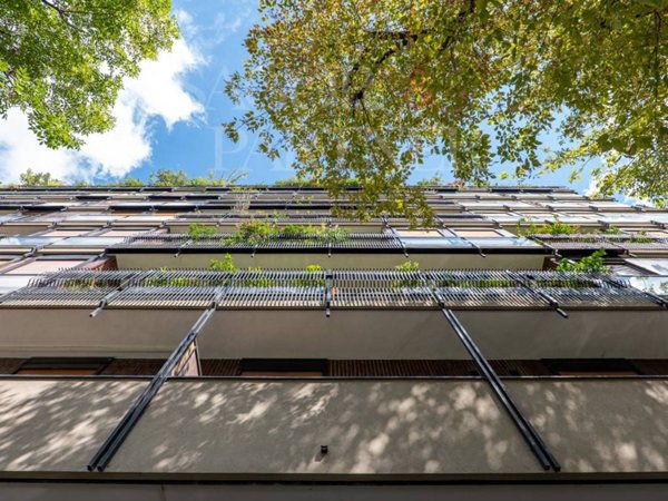 appartamento in vendita a Milano in zona Sempione