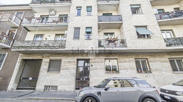 appartamento in vendita a Milano in zona Porta Vittoria