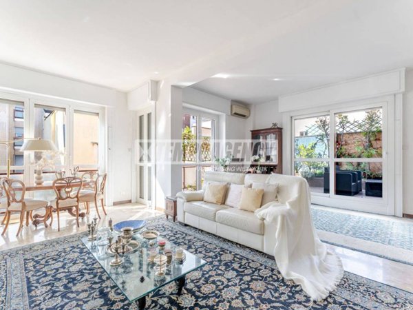 appartamento in vendita a Milano in zona Porta Venezia