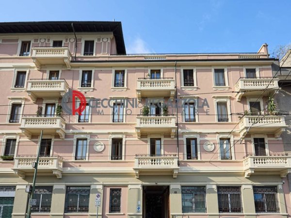 appartamento in vendita a Milano in zona Sempione