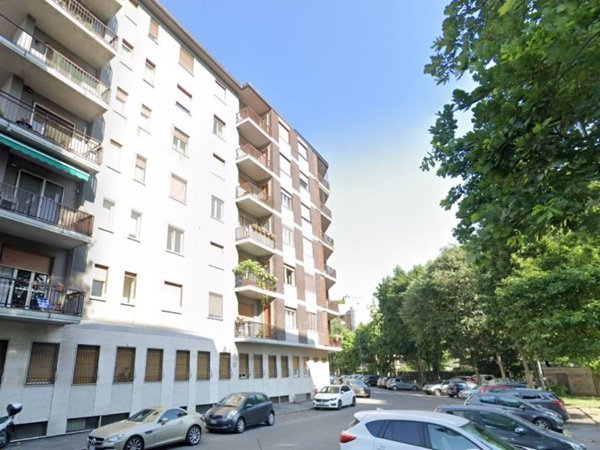 appartamento in vendita a Milano in zona Porta Vittoria