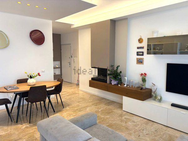 appartamento in vendita a Milano in zona Baggio