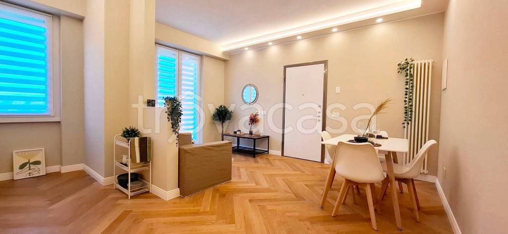 appartamento in vendita a Milano in zona Affori