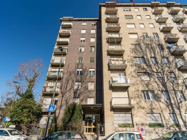 appartamento in vendita a Milano in zona Chiesa Rossa
