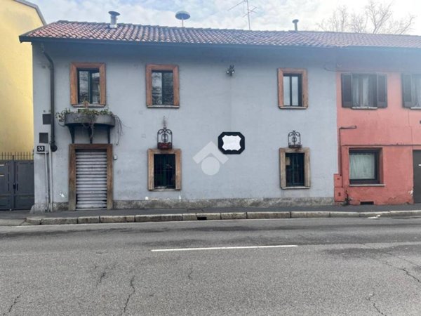 negozio in vendita a Milano in zona Chiesa Rossa