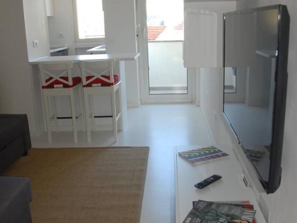 appartamento in vendita a Milano in zona Sempione