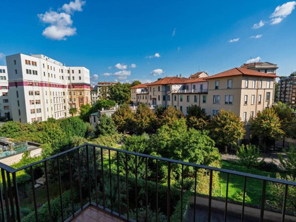 appartamento in vendita a Milano in zona Solari