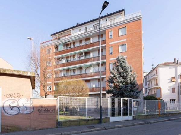 appartamento in vendita a Milano in zona Niguarda