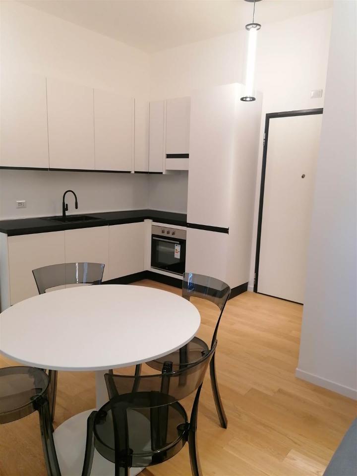 appartamento in vendita a Milano in zona Città Studi