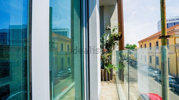 appartamento in vendita a Milano in zona Sempione