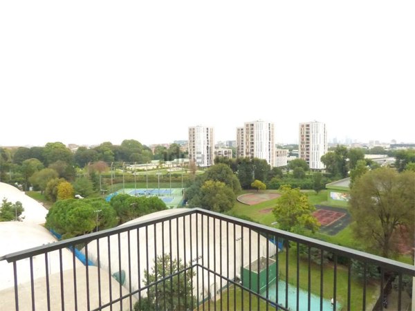 appartamento in vendita a Milano in zona Bovisasca