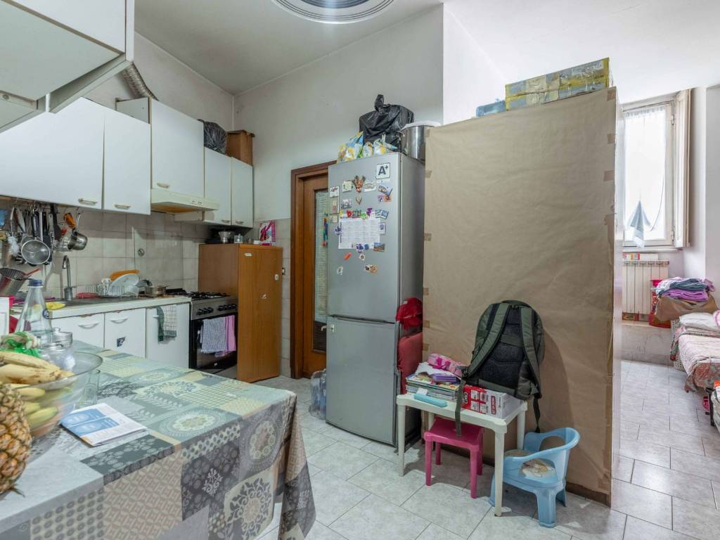 appartamento in vendita a Milano in zona Chiesa Rossa