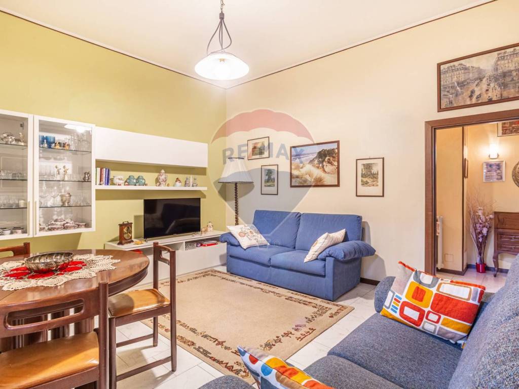 appartamento in vendita a Milano in zona Lorenteggio