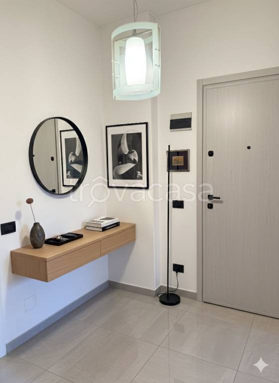 appartamento in vendita a Milano in zona Solari