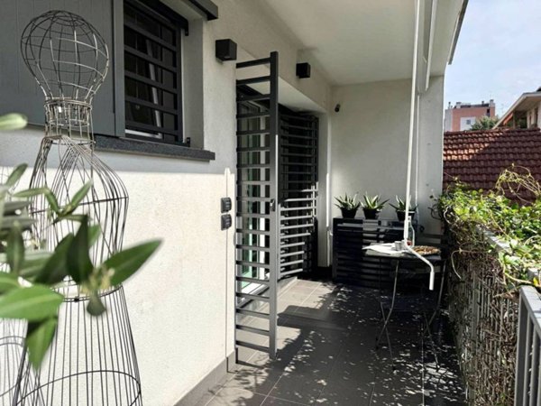 appartamento in vendita a Milano in zona Affori