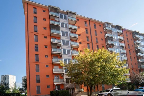 appartamento in vendita a Milano in zona Trenno