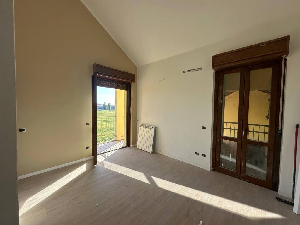 appartamento in vendita a Milano in zona Baggio