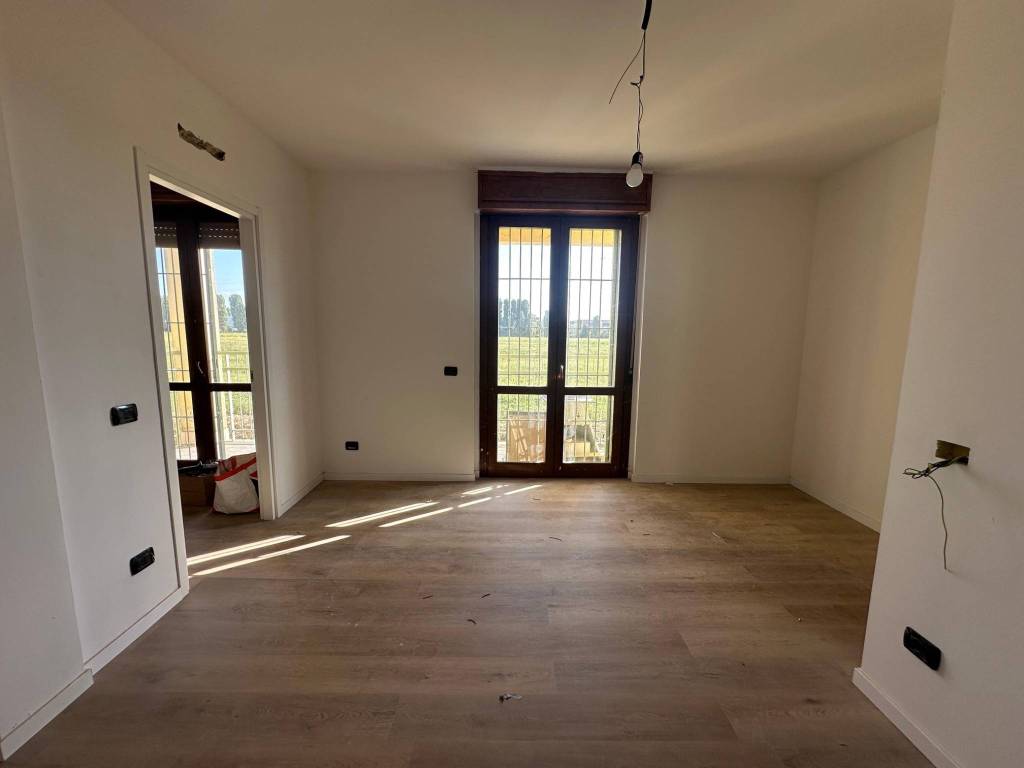 appartamento in vendita a Milano in zona Baggio