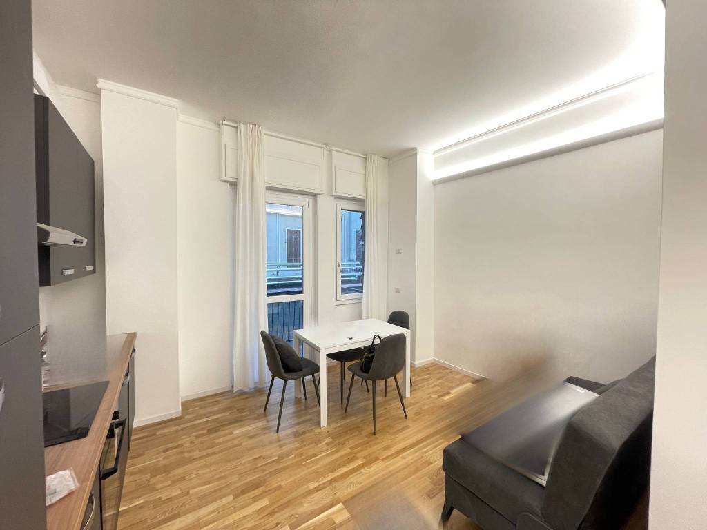 appartamento in vendita a Milano in zona Il Portello