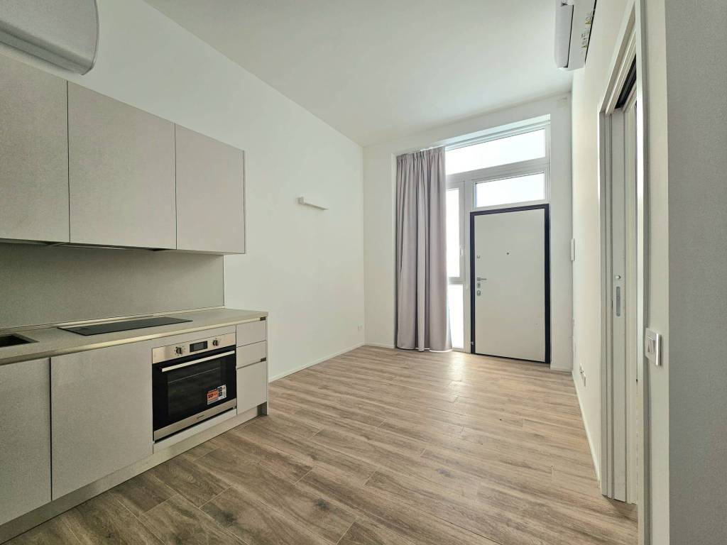 appartamento in vendita a Milano in zona Vigentino