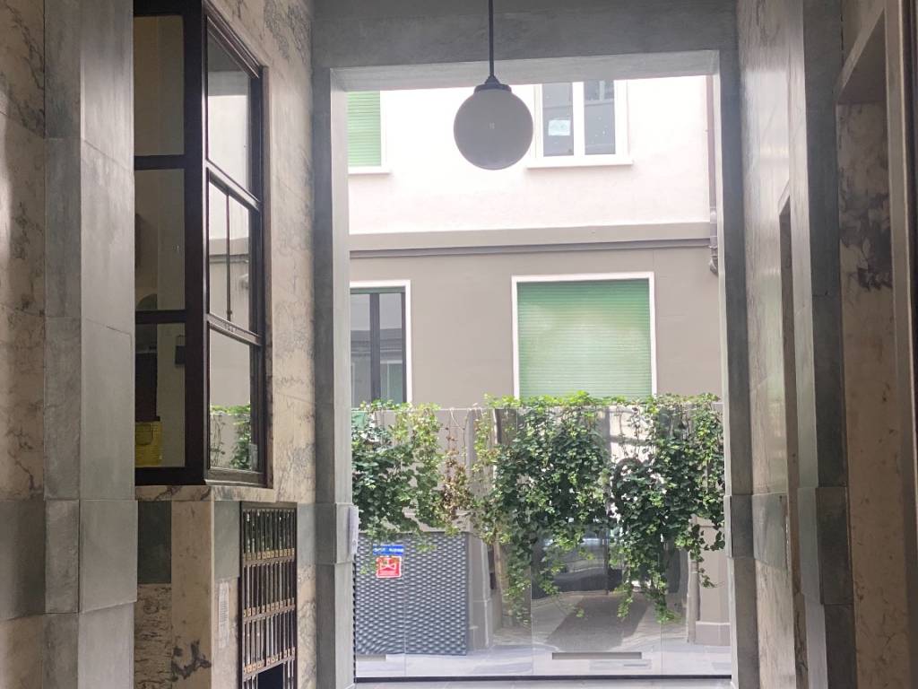 appartamento in vendita a Milano in zona Centro Direzionale