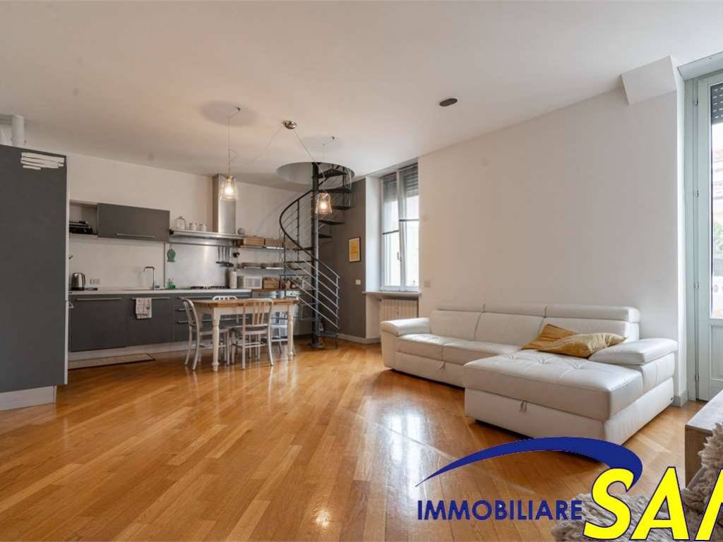 appartamento in vendita a Milano in zona Piazzale Lodi