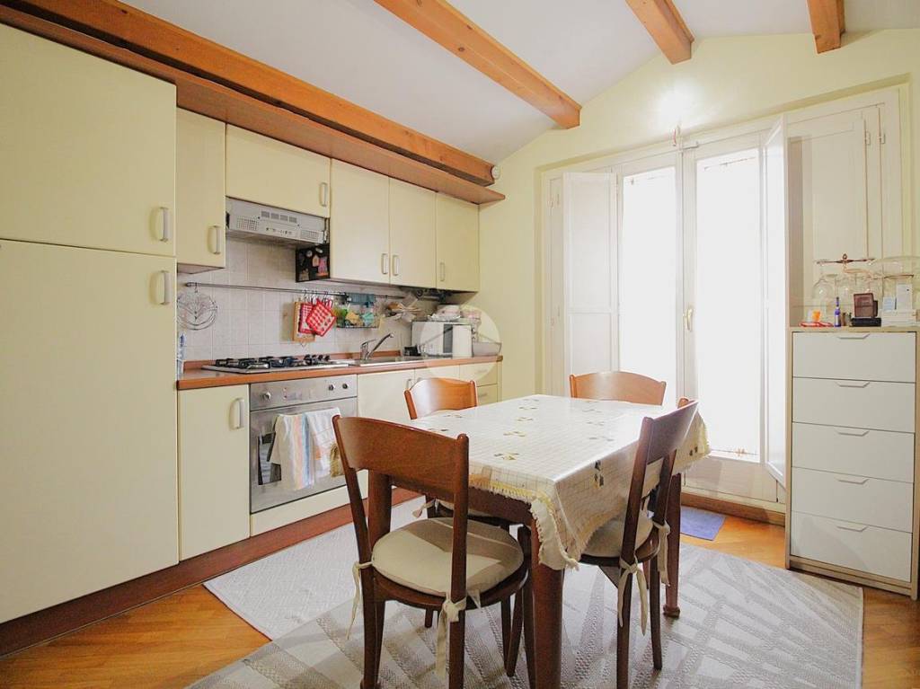 appartamento in vendita a Milano in zona Villapizzone