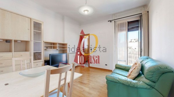 appartamento in vendita a Milano in zona Corvetto