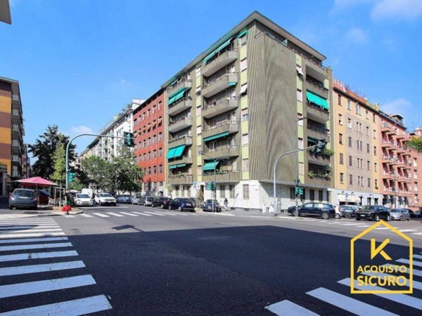 negozio in vendita a Milano in zona Porta Vittoria