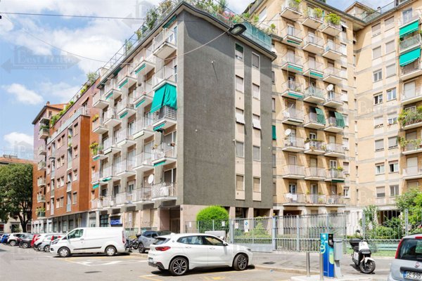 appartamento in vendita a Milano in zona Casoretto