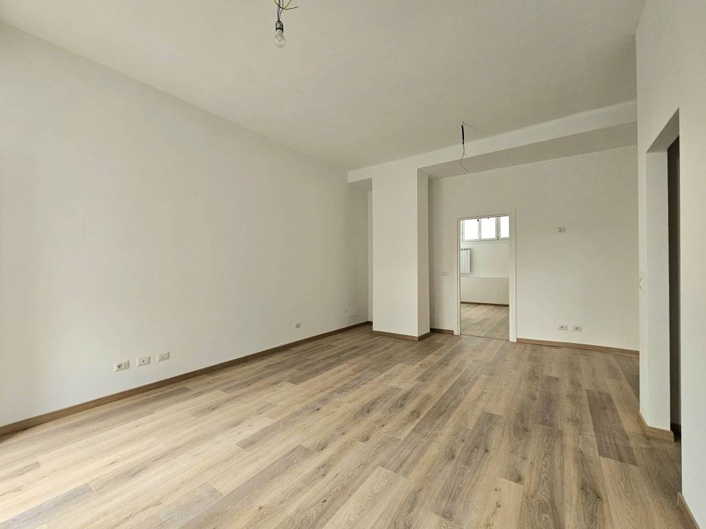 appartamento in vendita a Milano in zona Porta Ticinese