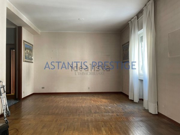 appartamento in vendita a Milano in zona Il Portello