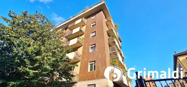 negozio in vendita a Milano in zona Conchetta