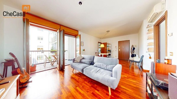 appartamento in vendita a Milano in zona Loreto