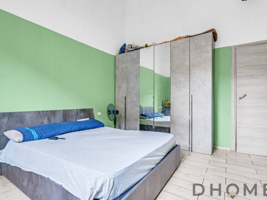 appartamento in vendita a Milano in zona Baggio