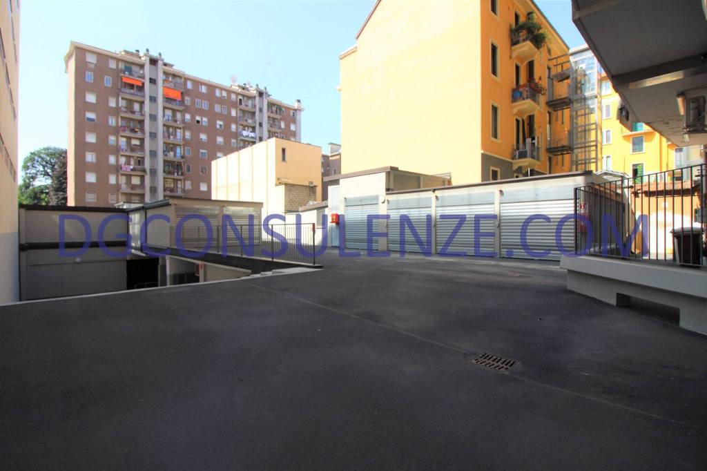 casa indipendente in vendita a Milano in zona Centro Storico