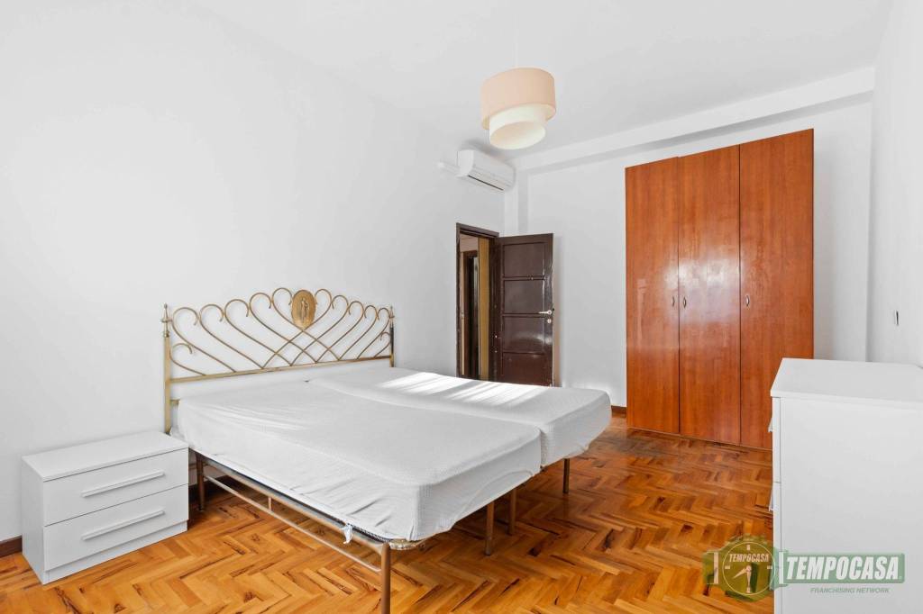 appartamento in vendita a Milano in zona Solari