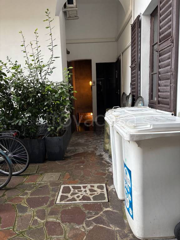 locale di sgombero in vendita a Milano