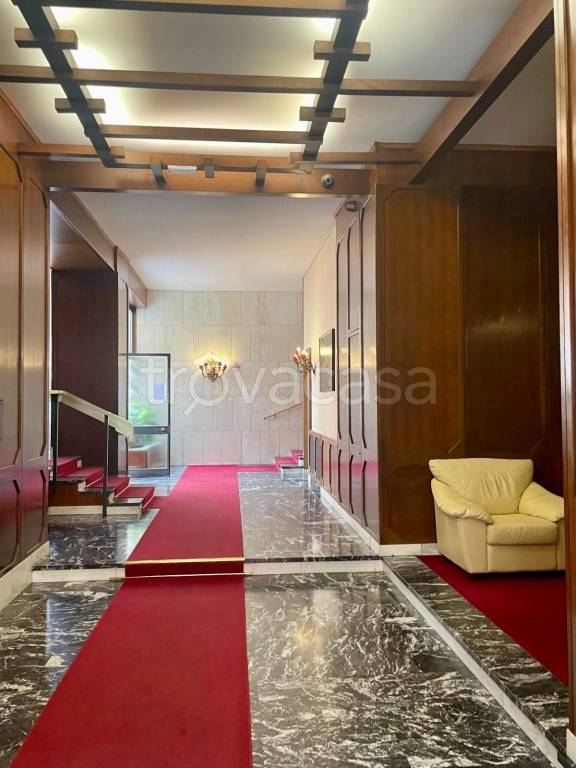 appartamento in vendita a Milano in zona Isola