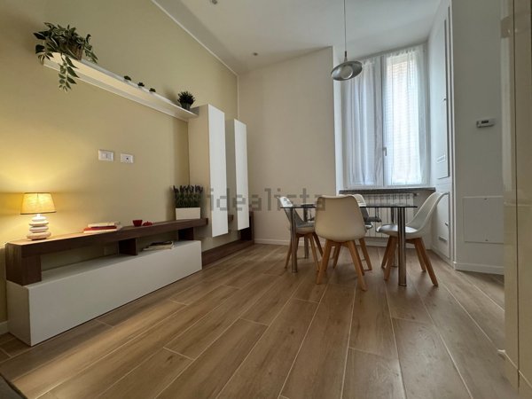appartamento in vendita a Milano in zona San Cristoforo