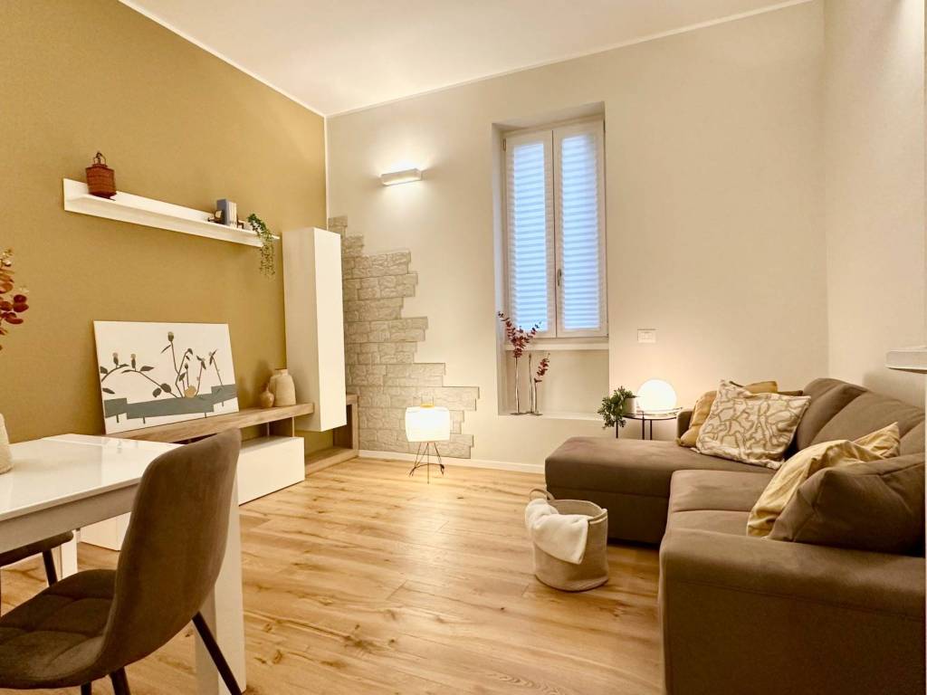 appartamento in vendita a Milano in zona Loreto